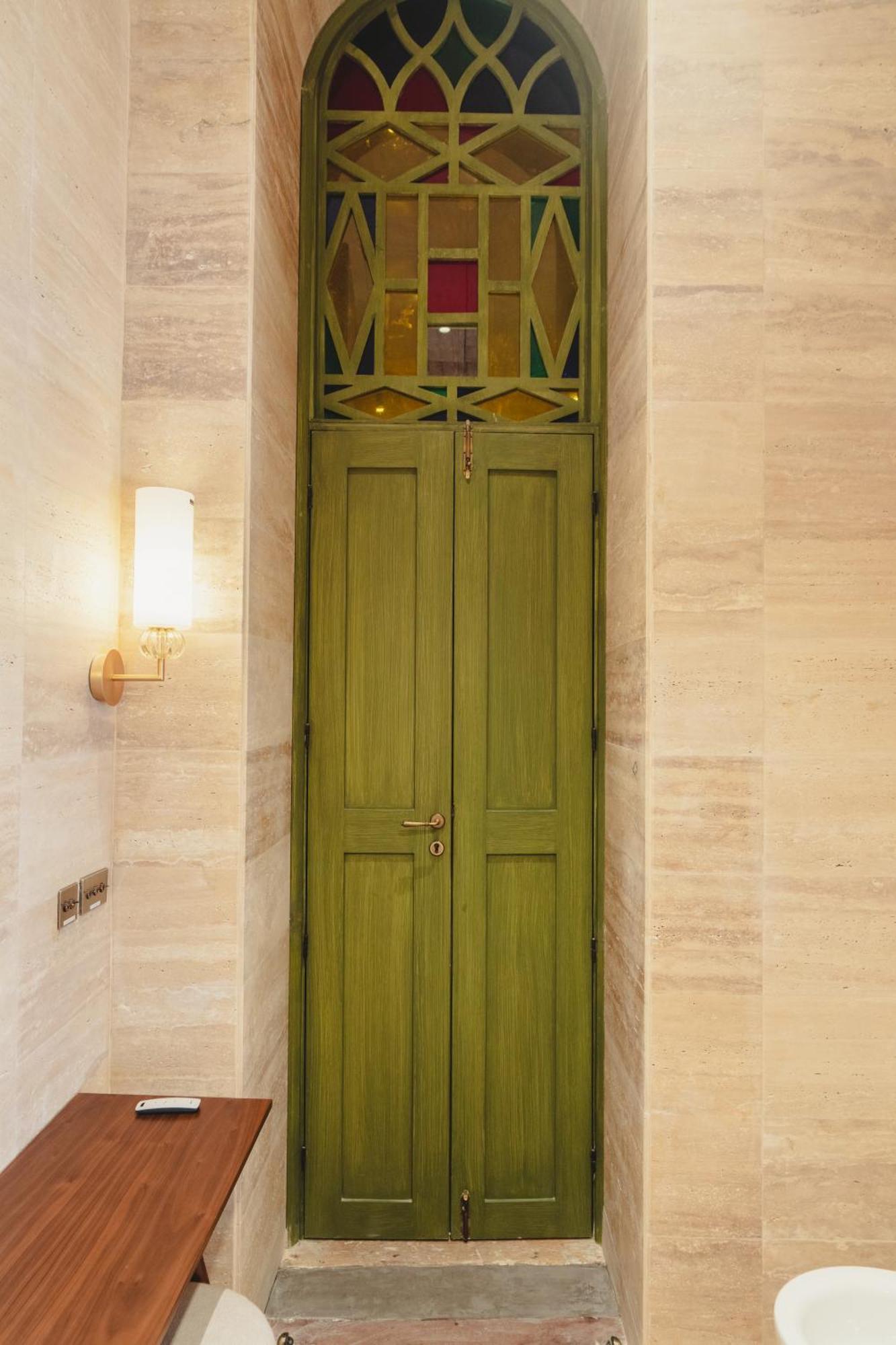 Al Balad Hospitality Hotel Джеда Екстериор снимка